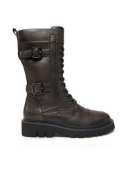 TWINSET Kozaki 242TGT122 Brązowy. Brązowe kozaki damskie Twinset, bez wzorów, ze skóry, bez obcasa, na płaskiej podeszwie, bez zapięcia. Za 1,249.00 zł.