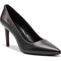 Szpilki MICHAEL MICHAEL KORS - Dorothy Flex Pump 40F6DOMP1L Black. Czarne szpilki damskie MICHAEL Michael Kors, bez wzorów, z materiału, bez obcasa, na obcasie, bez zapięcia. Za 519.00 zł.