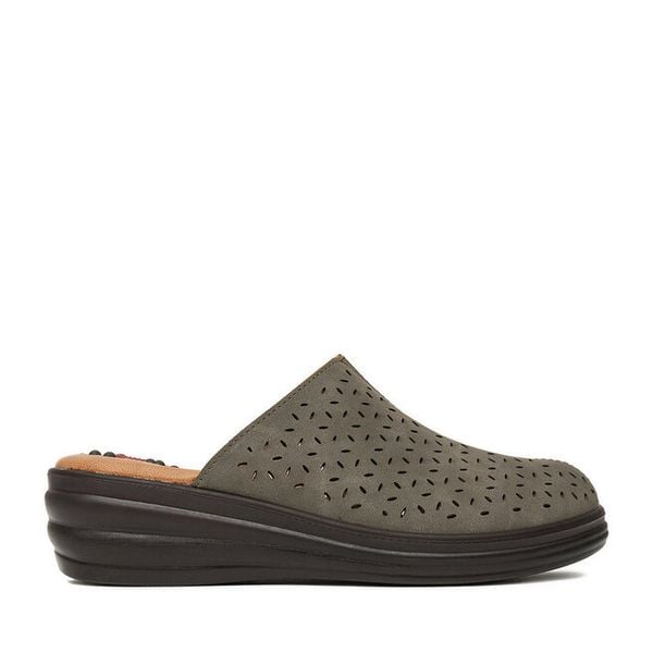 Klapki Go Soft. Szare klapki damskie GO SOFT, bez wzorów, bez obcasa, bez zapięcia. Za 95.99 zł.