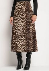 Brązowa Spódnica High Waist w Panterkę o Trapezowym Kroju z Gumką w Talii Ililae. Brązowe spódnice damskie Born2be, na co dzień, uniwersalny, bez wzorów, eleganckie, z podwyższonym stanem, midi, dopasowane. Za 69.99 zł.