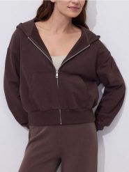 Rozpinana bluza - ciemnobrązowy. Brązowe bluzy damskie Reserved, l, bez wzorów, z bawełny, bez ramiączek, bez kaptura. Za 109.99 zł.