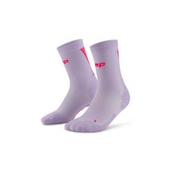 Męskie sportowe skarpety kompresyjne do połowy łydki Ultralight Core Run CEP. Czerwone skarpetki damskie CEP, bez wzorów, z elastanu. Za 79.00 zł.
