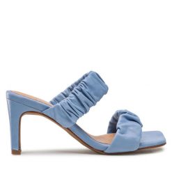 Klapki Bianco. Niebieskie klapki damskie Bianco, bez wzorów, bez obcasa, bez zapięcia. Za 299.99 zł.
