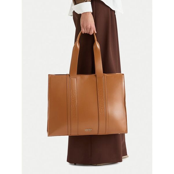 Torebka Nine West. Brązowe shopperki damskie Nine West, bez wzorów, bez dodatków. Za 279.99 zł.