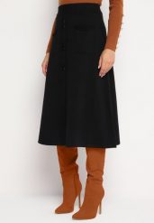 Czarna Trapezowa Spódnica Ozdobiona Kieszeniami i Guzikami Bralita. Czarne spódnice damskie Born2be, na zimę, m, bez wzorów, z dzianiny, midi, trapezowe. Za 84.99 zł.