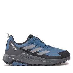 Trekkingi adidas. Czarne buty zimowe męskie Adidas, z gore-texu, bez zapięcia. Za 299.99 zł.