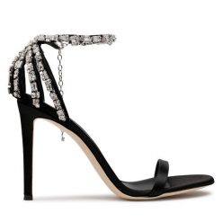 Sandały Giuseppe Zanotti. Czarne sandały damskie Giuseppe Zanotti, bez wzorów, bez obcasa, na szpilce, bez zapięcia. Za 5,829.00 zł.