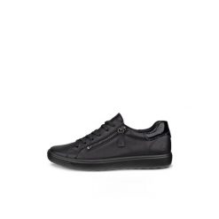 Kobiece trampki z zapięciem Ecco Soft 7. Czarne trampki i tenisówki damskie ecco, bez wzorów, z materiału, bez zapięcia. Za 586.95 zł.