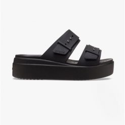 Klapki damskie Crocs Brooklyn Low Wedge. Czarne klapki damskie Crocs, na lato, bez wzorów, bez obcasa, bez zapięcia. Za 249.00 zł.
