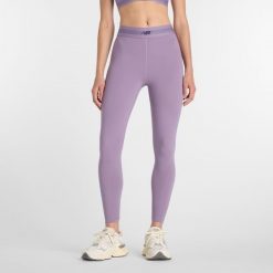 Legginsy damskie do treningu New Balance AC WB6160E1AA5 – fioletowe. Fioletowe legginsy damskie New Balance, bez wzorów, z lycry. Za 259.99 zł.