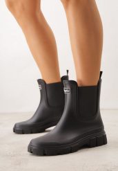 Czarne Kalosze o Fasonie Sztybletów z Antypoślizgową Podeszwą Uemaeno. Czarne kalosze damskie Born2be, bez wzorów, z jeansu, bez zapięcia. Za 69.99 zł.