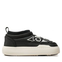 Botki Moon Boot. Czarne botki damskie Moon Boot, bez wzorów, bez obcasa, na płaskiej podeszwie, bez zapięcia. Za 739.99 zł.