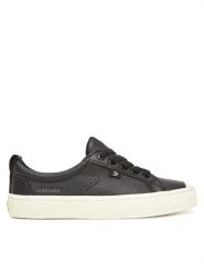 Cariuma Trampki Oca 100204B01W080 Czarny. Czarne trampki i tenisówki damskie CARIUMA, bez wzorów, ze skóry, bez zapięcia. Za 449.99 zł.