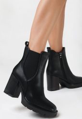 Czarne Botki Bressoline. Czarne botki damskie Born2be, bez wzorów, z jeansu, casualowe, bez obcasa, na obcasie, bez zapięcia. Za 159.99 zł.