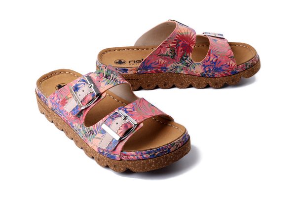 RIEKER V8751-90 multi, klapki damskie. Klapki damskie Rieker, na lato, bez wzorów, eleganckie, bez obcasa, na płaskiej podeszwie, bez zapięcia. Za 246.42 zł.