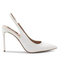 Sandały Nine West. Białe sandały damskie Nine West, bez wzorów, bez obcasa, na szpilce, bez zapięcia. Za 119.99 zł.