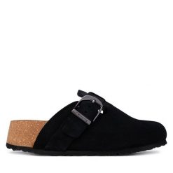 Klapki Tamaris. Czarne klapki damskie Tamaris, bez wzorów, bez obcasa, bez zapięcia. Za 379.99 zł.