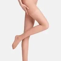 Rajstopy damskie Falke Shaping Panty 20 DEN. Czarne rajstopy i pończochy Falke, bez wzorów, z dzianiny. Za 165.50 zł.