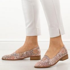 Multi ażurowe półbuty damskie Potocki 12320. Półbuty damskie POTOCKI, na lato, w ażurowe wzory, ze skóry, eleganckie, z okrągłym noskiem, bez obcasa, na obcasie, bez zapięcia. Za 169.00 zł.