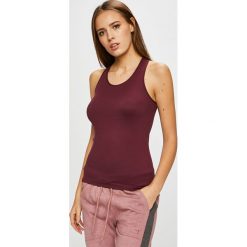 Only Play - Top Need. Koszulki sportowe damskie Only Play. W wyprzedaży za 39.90 zł.