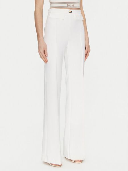 Elisabetta Franchi Spodnie materiałowe PA-078-51E2-V300 Biały Regular Fit. Białe spodnie materiałowe damskie Elisabetta Franchi, bez wzorów, z materiału. Za 699.99 zł.