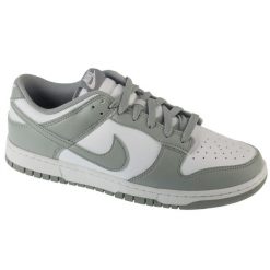 Buty sportowe Sneakersy unisex, Dunk Low Retro. Białe obuwie sportowe damskie Nike, bez wzorów, bez zapięcia, trekkingowe. Za 499.99 zł.