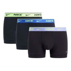 Bielizna Bokserki Nike Trunk 3Pk Dorośli. Czarna bokserki męskie Nike, bez wzorów, z elastanu. Za 202.95 zł.
