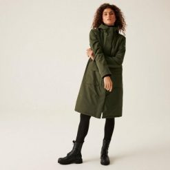 Kurtka przeciwdeszczowa z kapturem damska Regatta Yarli. Brązowe kurtki sportowe damskie Regatta, na zimę, bez wzorów, bez ramiączek, z kapturem, trekkingowe. W wyprzedaży za 438.40 zł.