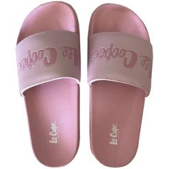 Klapki Lee Cooper W LCW-24-42-2488LA różowe. Czerwone klapki damskie na lato, bez wzorów, z syntetyku, sportowe, bez obcasa, bez zapięcia. Za 135.33 zł.