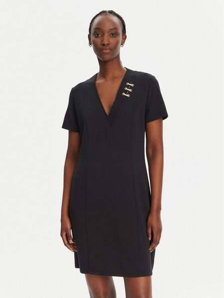 Liu Jo Sport Sukienka codzienna TA5290 J4869 Czarny Regular Fit. Czarne sukienki damskie Liu Jo Sport, na co dzień, xs, bez wzorów, z syntetyku, sportowe, bez kołnierzyka, bez ramiączek, proste. Za 419.99 zł.