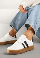 Białe Sneakersy Tenisówki Ozdobione Paskami i Perforacją Jenadira. Białe trampki i tenisówki damskie Renee, bez wzorów, z jeansu, bez zapięcia. Za 74.99 zł.