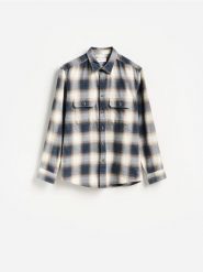 Koszula w kratę regular fit - wielobarwny. Koszule męskie Reserved, l, bez wzorów, z bawełny, bez kołnierzyka, bez ramiączek. Za 129.99 zł.