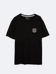 Koszulka męska bawełniana z haftem na piersi czarna Reager 906. Czarne t-shirty męskie BIG STAR, l, bez wzorów, z bawełny, bez kołnierzyka, bez ramiączek. W wyprzedaży za 39.99 zł.
