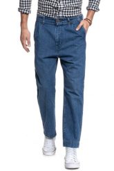 WRANGLER PLEATED CHINO PHELPS BLUE W15LQ7052 112126817. Niebieskie eleganckie spodnie męskie Wrangler, bez wzorów, z jeansu. Za 209.99 zł.