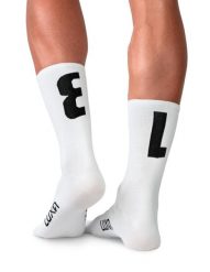 Skarpety Kolarskie Icons 13 White S/M: 36-41. Białe skarpetki damskie LUXA, bez wzorów, z elastanu. Za 64.90 zł.