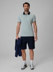 4F Spodenki dresowe cargo męskie - granatowe XXL. Niebieskie szorty męskie 4F, bez wzorów, z dresówki. Za 159.99 zł.