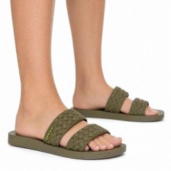 Klapki damskie Ipanema 83243 RENDA II FEM. Zielone klapki damskie Ipanema, na lato, z aplikacjami, z materiału, eleganckie, bez obcasa, bez zapięcia. Za 59.00 zł.