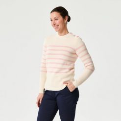 Sweter marynarski damski Decathlon 100. Białe swetry nierozpinane damskie Decathlon, l, bez wzorów, z bawełny, eleganckie, bez kołnierzyka, bez ramiączek. Za 99.99 zł.