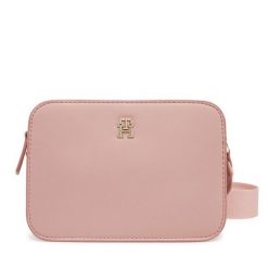 Torebka Tommy Hilfiger. Czerwone listonoszki damskie Tommy Hilfiger, bez wzorów, bez dodatków. Za 259.99 zł.