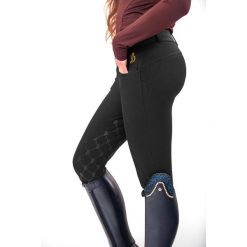 Legginsy JD ATTACK z pełnym lejem silikonowym Cilla. Czerwone legginsy damskie JD ATTACK, bez wzorów. Za 369.00 zł.