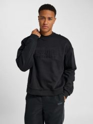 Bluza Hummel Boxy Logo. Czarne bluzy damskie Hummel, xl, bez wzorów, z bawełny, bez ramiączek, bez kaptura. Za 309.55 zł.