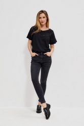 Jeansy skinny z przetarciami. Czarne jeansy damskie MOODO, bez wzorów, z bawełny, długie. W wyprzedaży za 44.99 zł.