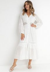 Biała Sukienka Amarit. Białe sukienki damskie Born2be, m, z aplikacjami, z bawełny, boho, bez kołnierzyka, bez ramiączek, midi, koszulowe. Za 269.99 zł.
