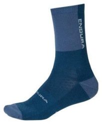 Skarpety Endura Baa Baa Merino Winter. Niebieskie skarpetki damskie ENDURA, z aplikacjami, z elastanu. Za 83.99 zł.