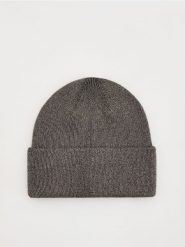 Czapka beanie z wiskozą - złoty. Żółte czapki damskie Reserved, bez wzorów, z wiskozy. W wyprzedaży za 12.99 zł.