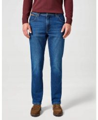 WRANGLER MĘSKIE SPODNIE TEXAS SLIM DARK TRAILS Dark Trails 112358220 W12S008815. Jeansy męskie Wrangler, z jeansu. Za 189.99 zł.
