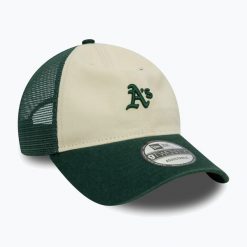 Czapka z daszkiem New Era 9Twenty Trucker Oakland Athletics. Brązowe czapki damskie New Era, na zimę, bez wzorów. Za 119.99 zł.