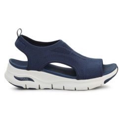 Sandały Skechers Arch Fit City Catch 119236-NVY niebieskie. Niebieskie sandały damskie bez wzorów, z syntetyku, bez obcasa, bez zapięcia. Za 408.30 zł.