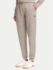 EA7 Emporio Armani Spodnie dresowe 7W000461 AF13135 U6100 Beżowy ciemny Regular Fit. Brązowe spodnie dresowe damskie EA7 Emporio Armani, bez wzorów, z bawełny. Za 395.99 zł.