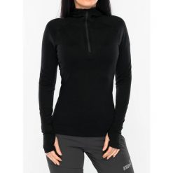 Bluza z zamkiem damska Inov-8 Merino Hoodie HZ. Czarne bluzy damskie Inov-8, bez wzorów, bez ramiączek, bez kaptura. Za 480.99 zł.